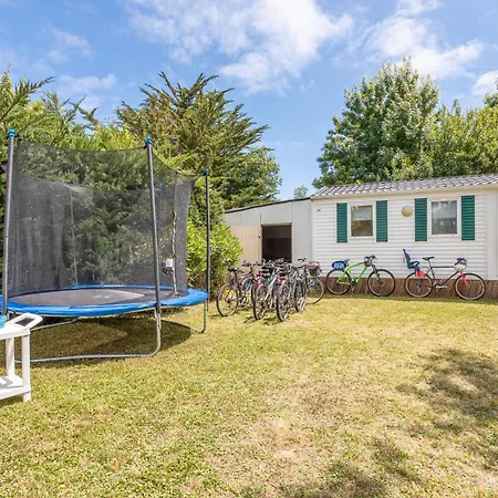 펜션 Les Mimosas - Location Familiale La Brée-les-Bains