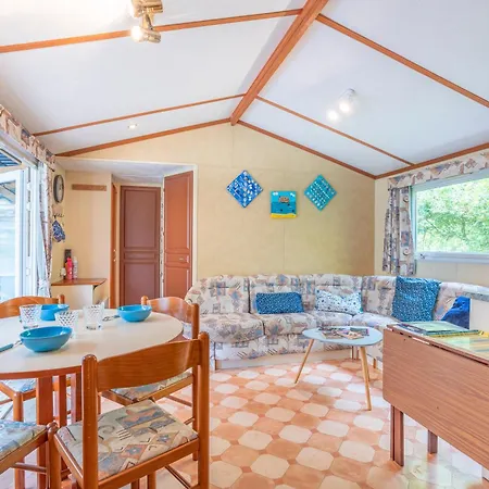 펜션 Les Mimosas - Location Familiale *